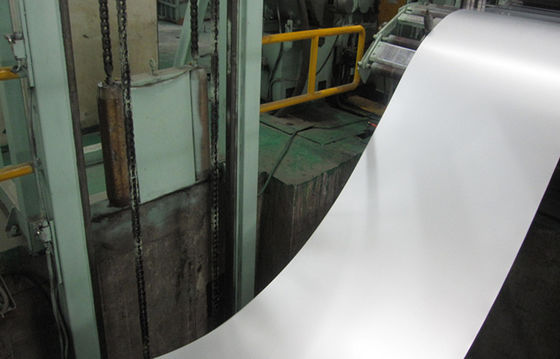 acheter PPGI HDG GI bobine en acier enduit de zinc avec SPCC DX51D métal de base pour les applications de construction et d'appareils online manufacture